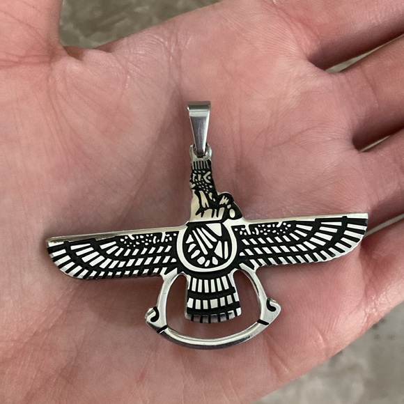 Pendant - Picture 7 of 9